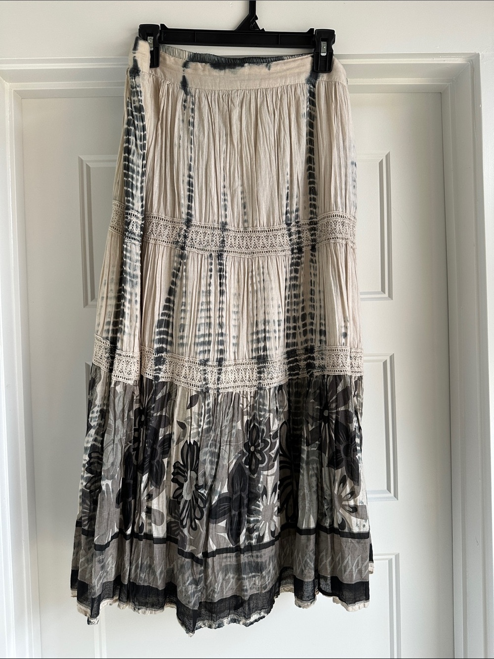 Studio West Cream and Black Tiered Floral Maxi Skirt